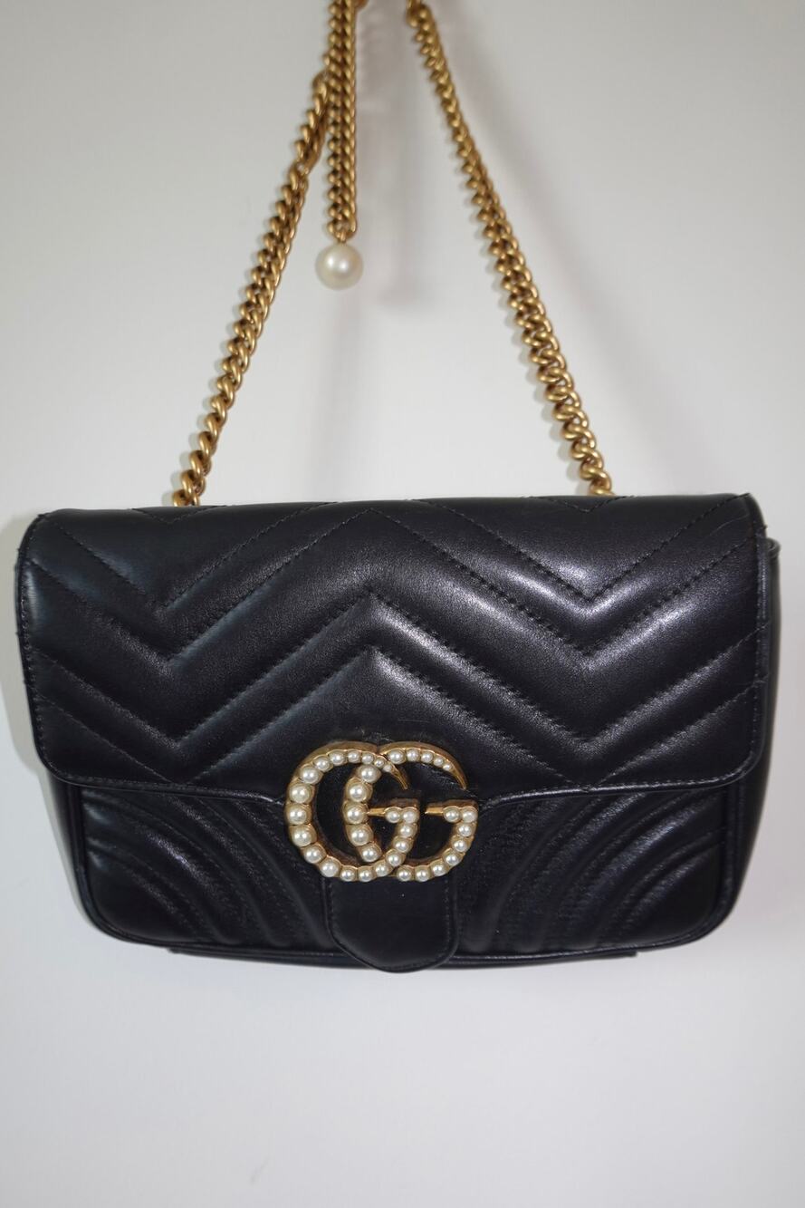 Gucci - Calfskin Matelasse Pearly GG Marmont Chain Belt Bag Black